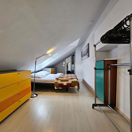 Jazzy Apartment Tour As Ljubljana Extérieur photo